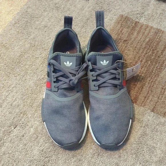 Adidas Originals Nmd-R1 sneakers. FZ5708 SIZE 11 - Picture 1 of 6